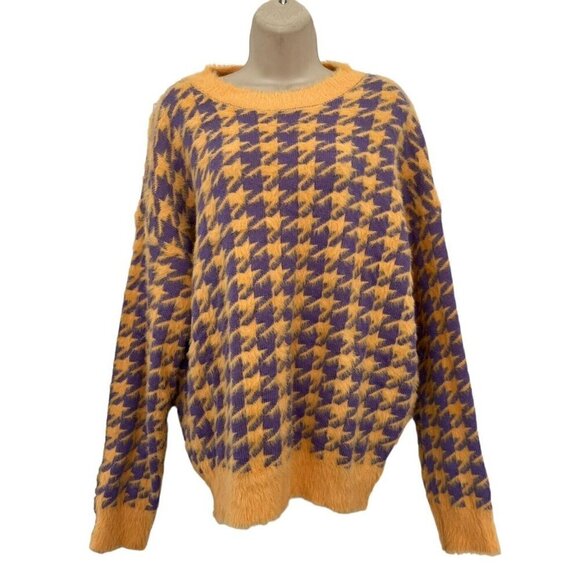 Davi & Dani Woman's Sz S Purple & Orange Abstract Stars Fuzzy Oversize Sweater - Picture 1 of 8